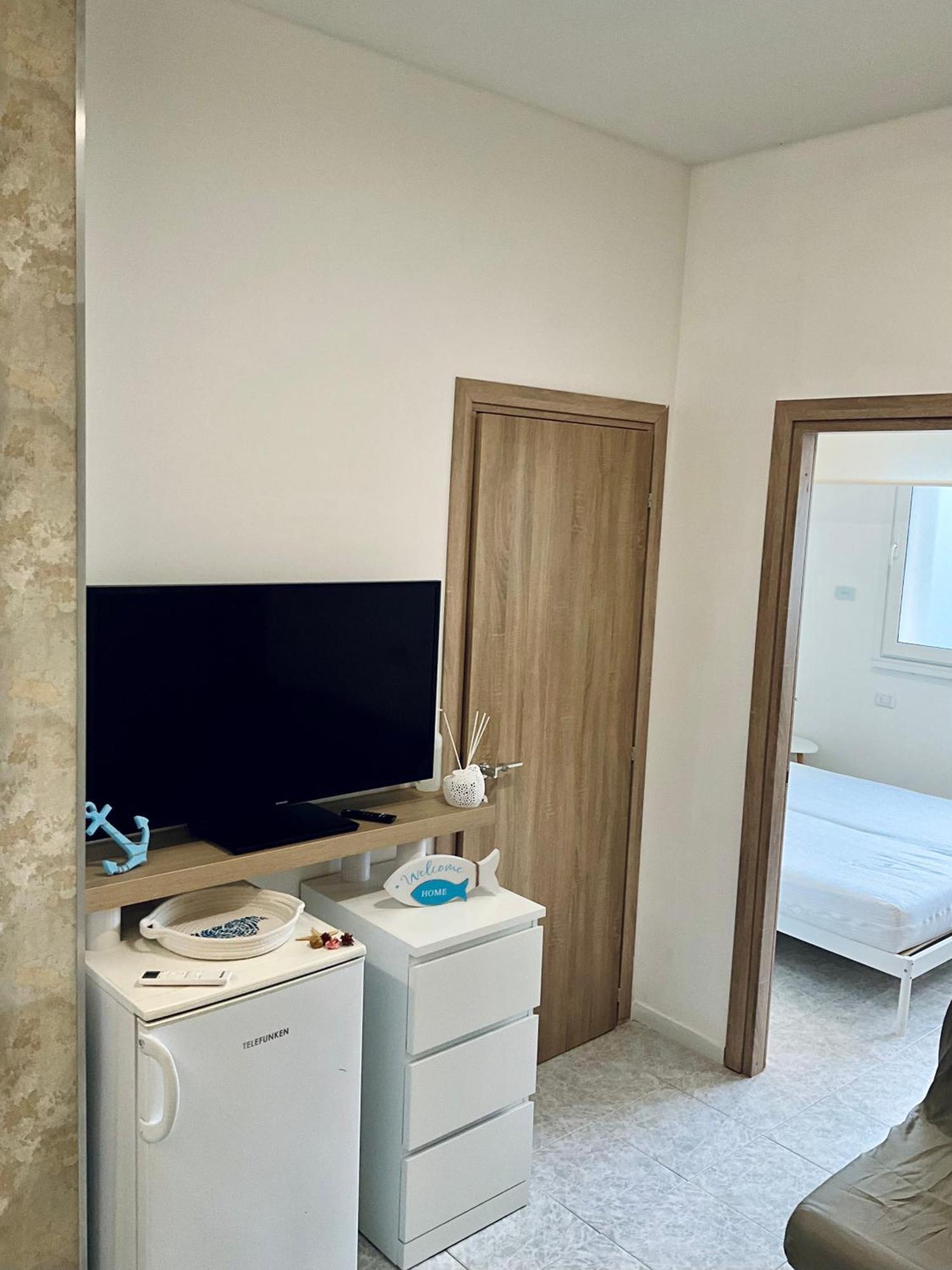 100 Mt Dal Mare - On The Beach - Wifi - Clima Relax For Family Porto San Giorgio Exterior foto