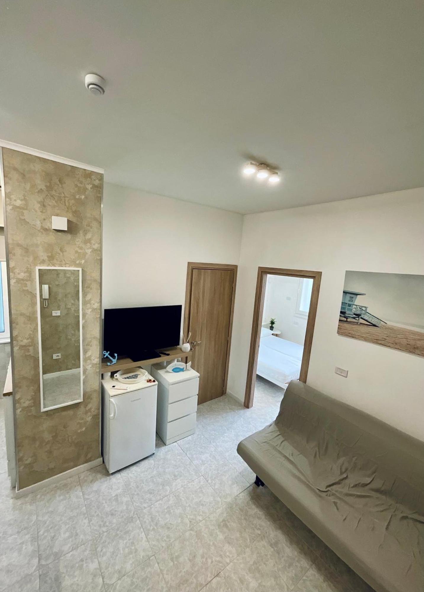 100 Mt Dal Mare - On The Beach - Wifi - Clima Relax For Family Porto San Giorgio Exterior foto